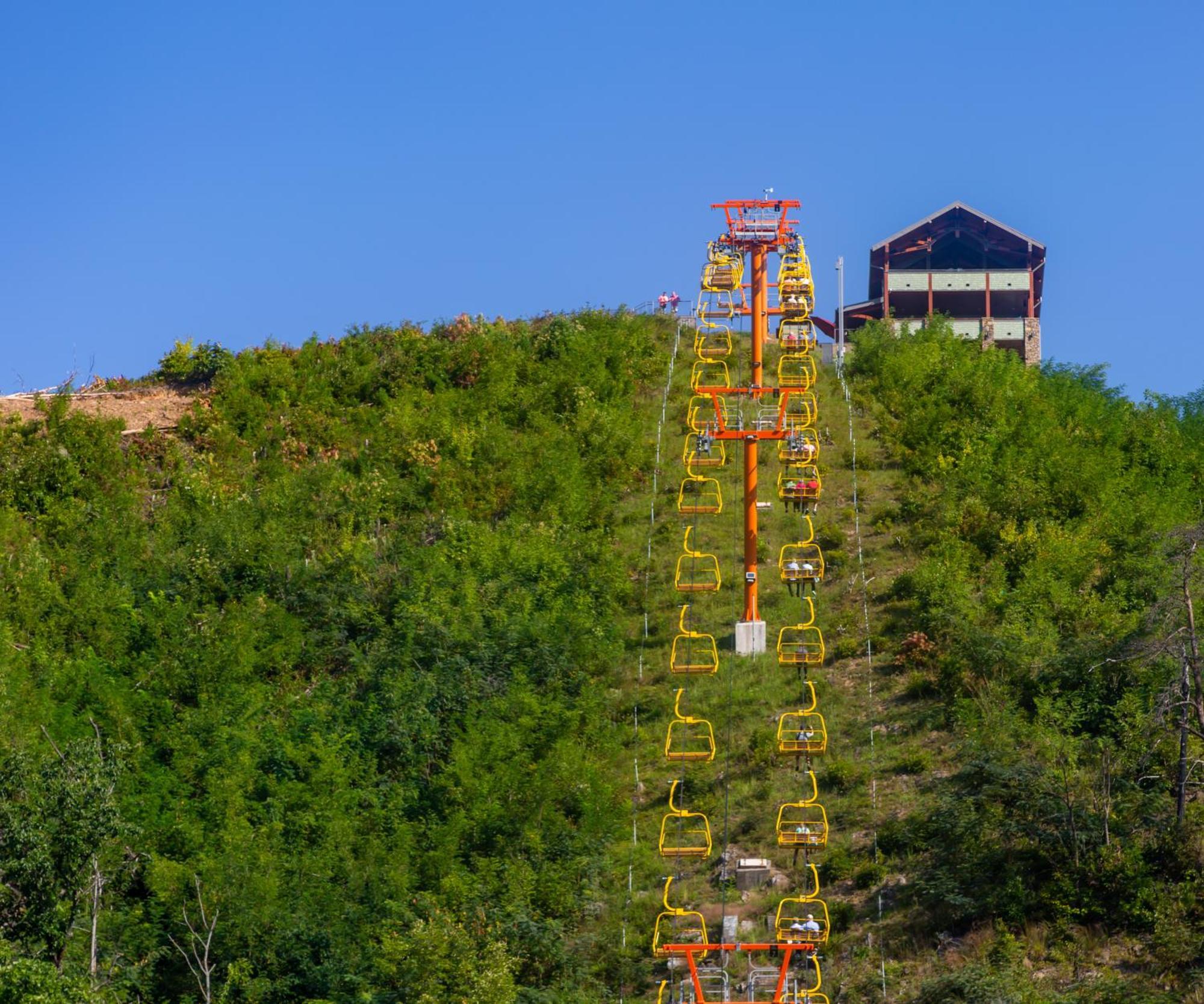 Mountain Eden, Hot Tub, Resort Pool, Wifi, 1089 Free Tickets Each Paid Day, Dollywood And More جاتلينبرج المظهر الخارجي الصورة
